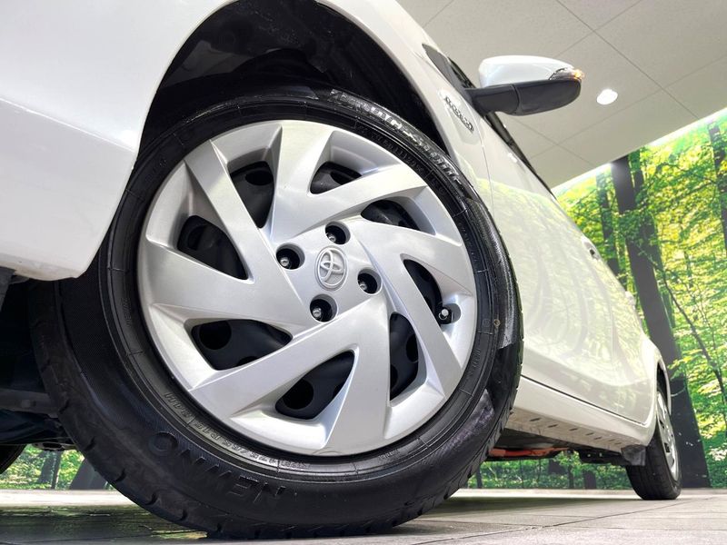 2015 Toyota Aqua DAA-NHP10 (UW-6a9f7e68a70b6)[19]