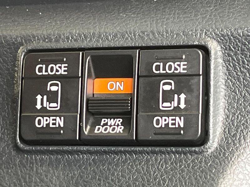 2019 Toyota Sienta 6AA-NHP170G (UW-6a9f7e73777bc)[27]
