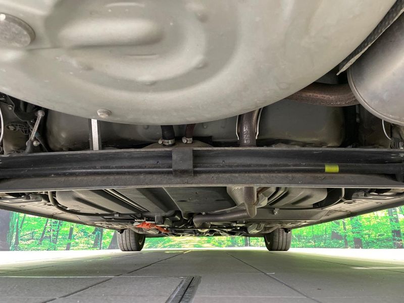 2019 Toyota Sienta 6AA-NHP170G (UW-6a9f7e7444df5)[9]