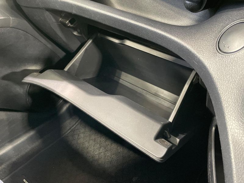 2016 Toyota Sienta DBA-NSP170G (UW-6a9f7e7ae50b7)[29]