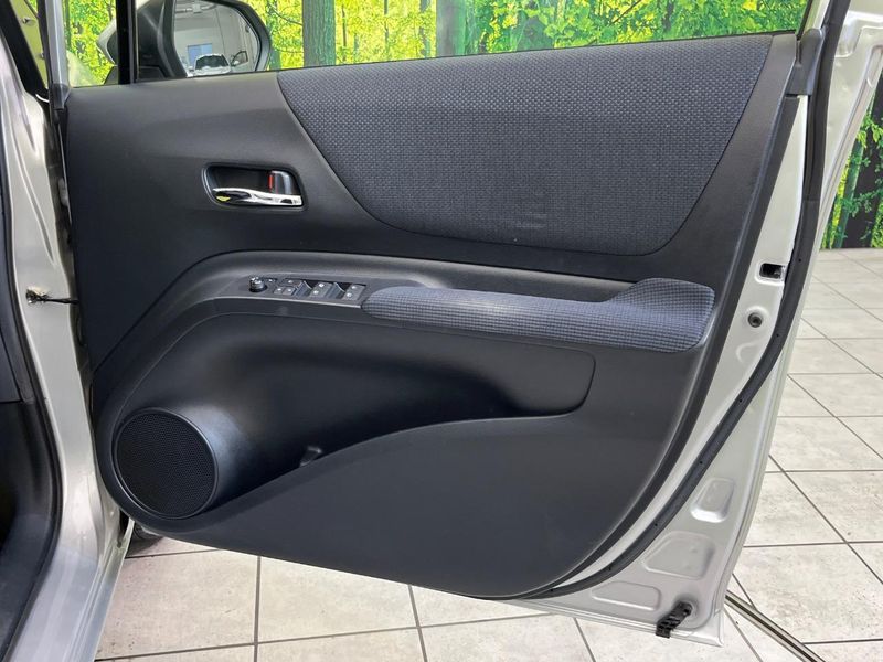 2017 Toyota Sienta DBA-NSP170G (UW-6a9f7e7d7ac44)[26]