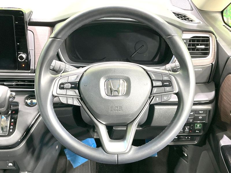 2022 Honda Odyssey Hybrid 6AA-RC4 (UW-6a9f7e901f107)[26]