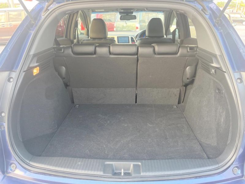 2015 Honda Vezel DAA-RU3 (UW-6a9f7e9e0796a)[25]