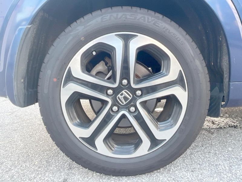 2015 Honda Vezel DAA-RU3 (UW-6a9f7e9e0796a)[21]