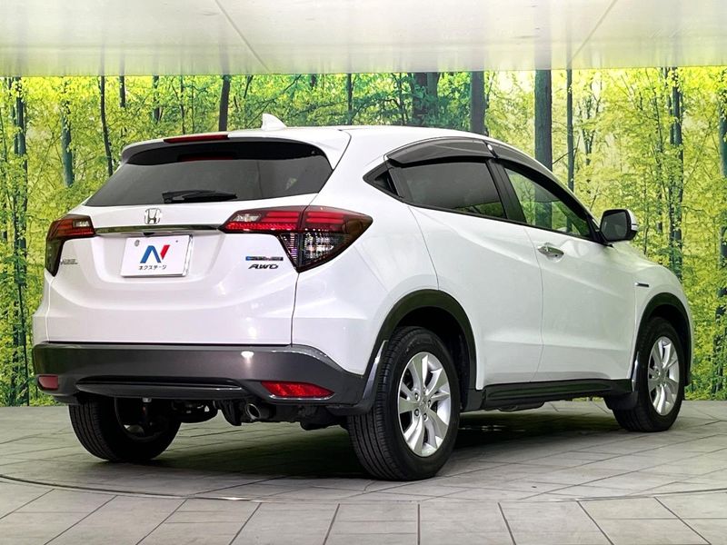 2019 Honda Vezel DAA-RU4 (UW-6a9f7ea1a46d1)[16]