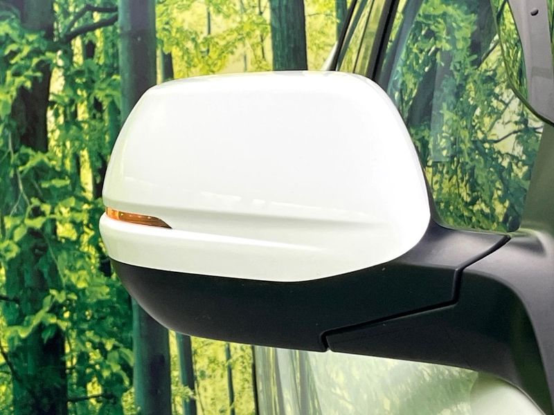 2019 Honda Vezel DAA-RU4 (UW-6a9f7ea1a46d1)[10]
