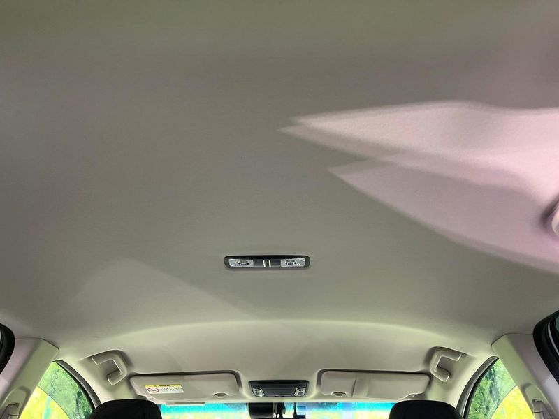 2019 Honda Vezel DAA-RU4 (UW-6a9f7ea1a46d1)[20]