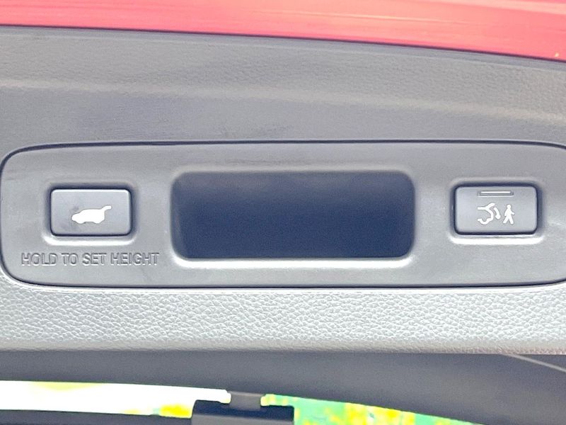 2024 Honda Vezel 6AA-RV5 (UW-6a9f7eab3f695)[14]