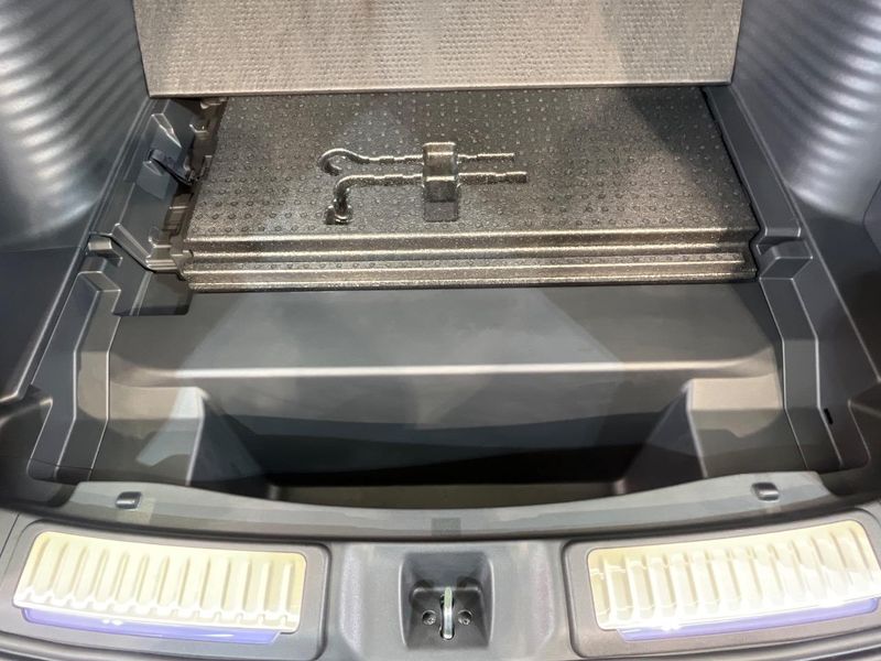 2024 Honda ZR-V 6AA-RZ6 (UW-6a9f7eb77d044)[25]
