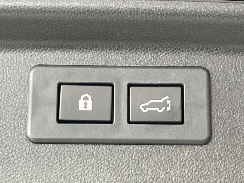 2021 Subaru Forester 4BA-SK5 (UW-6a9f7ec95fde8)[13]