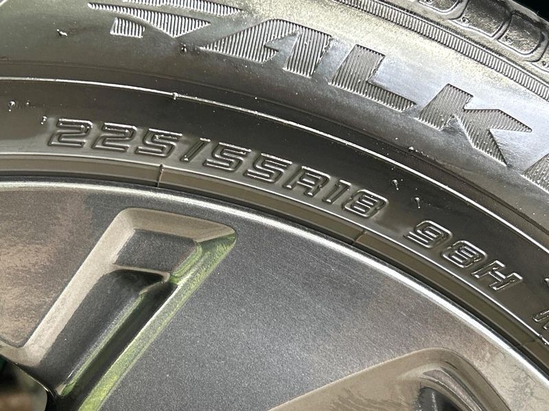 2024 Subaru Forester 4BA-SK5 (UW-6a9f7ec9c814e)[18]