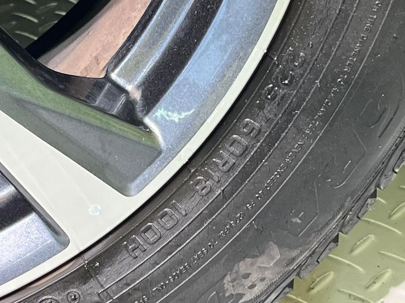 2017 Nissan X-Trail DBA-T32 (UW-6a9f7ed487584)[15]