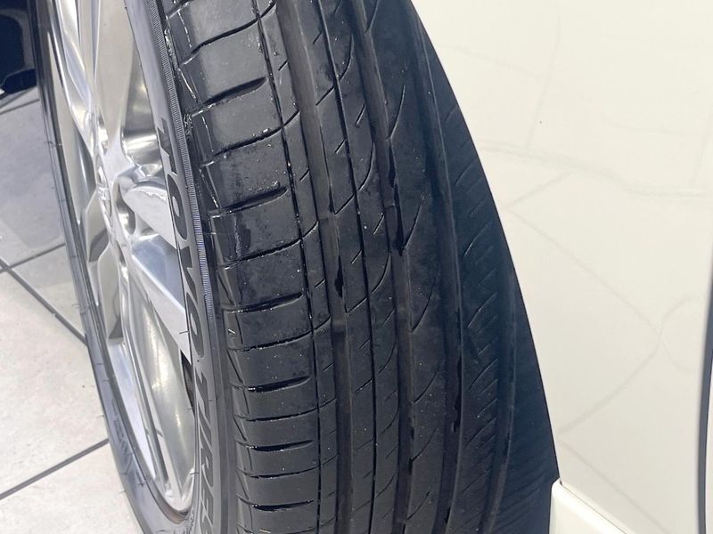 2012 Nissan Elgrand DBA-TE52 (UW-6a9f7ed99b0f7)[6]