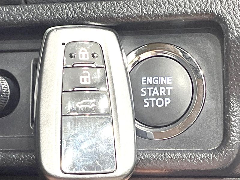 2022 Toyota Land Cruiser Prado 3BA-TRJ150W (UW-6a9f7edee0ee2)[27]