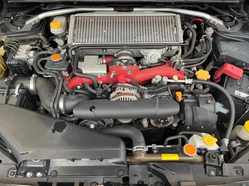 2016 Subaru WRX STI CBA-VAB (UW-6a9f7ef0b4fd1)[24]