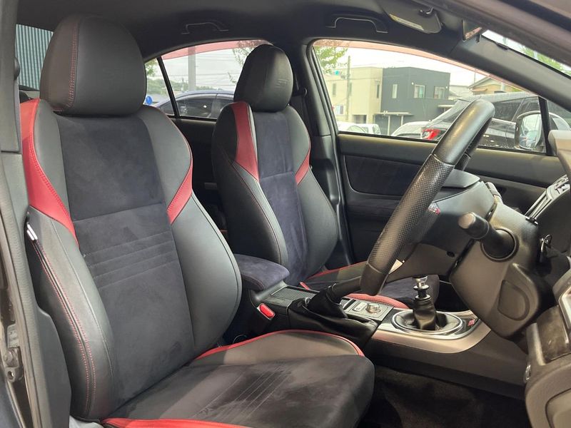 2016 Subaru WRX STI CBA-VAB (UW-6a9f7ef0b4fd1)[29]