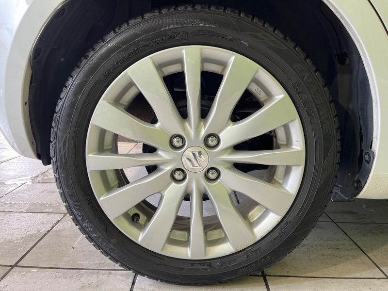2011 Suzuki Swift DBA-ZC72S (UW-6a9f7f2518193)[21]