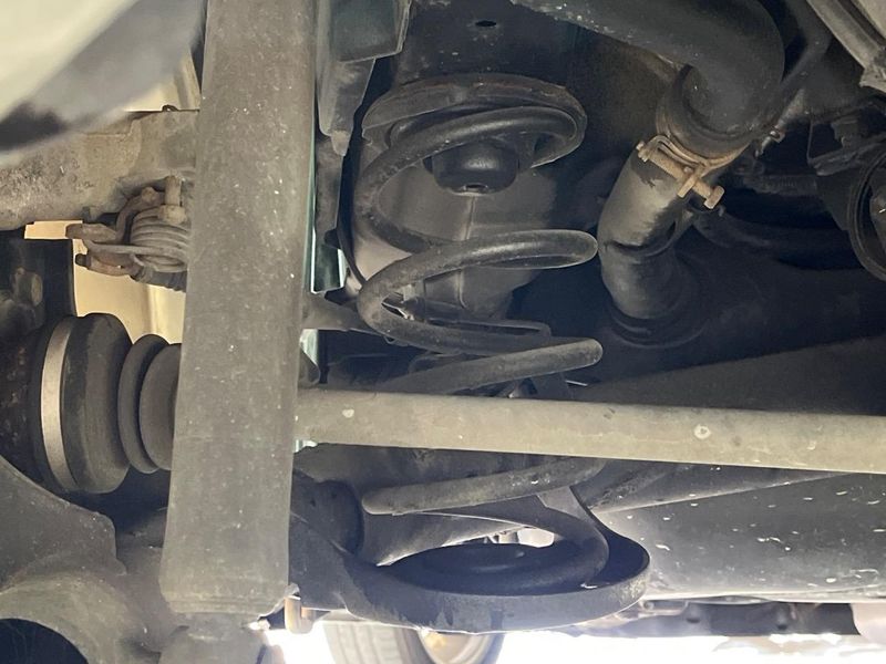 2014 Suzuki Swift DBA-ZD72S (UW-6a9f7f2735aa8)[10]