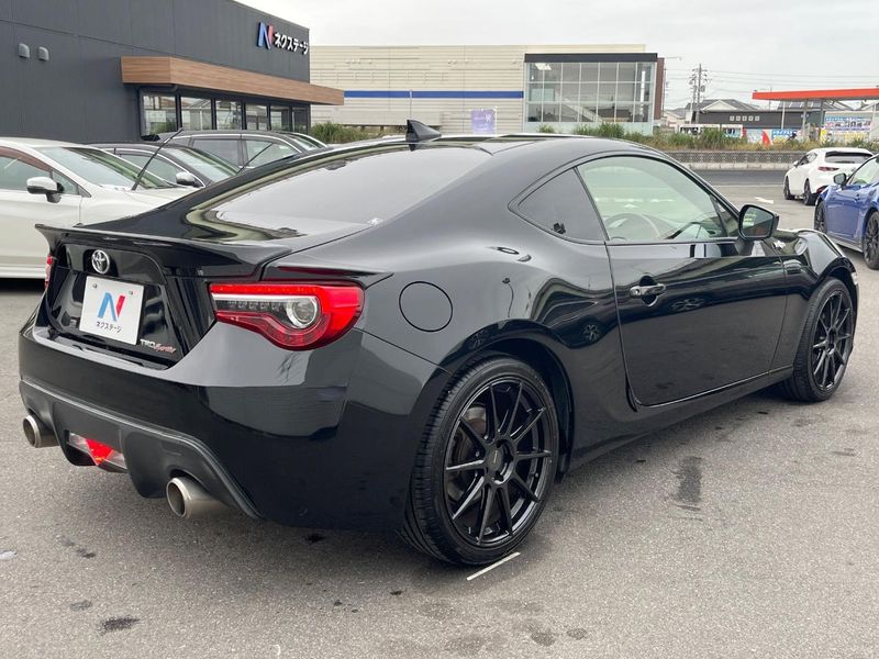 2013 Toyota 86 DBA-ZN6 (UW-6a9f7f2ae972c)[7]