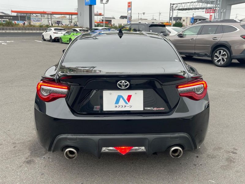 2013 Toyota 86 DBA-ZN6 (UW-6a9f7f2ae972c)[8]