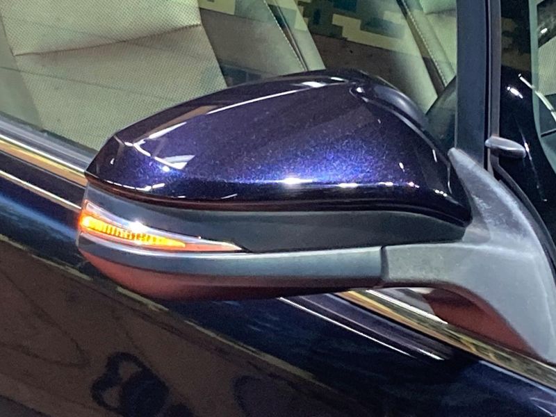 2014 Toyota Esquire DBA-ZRR80G (UW-6a9f7f322ba15)[7]