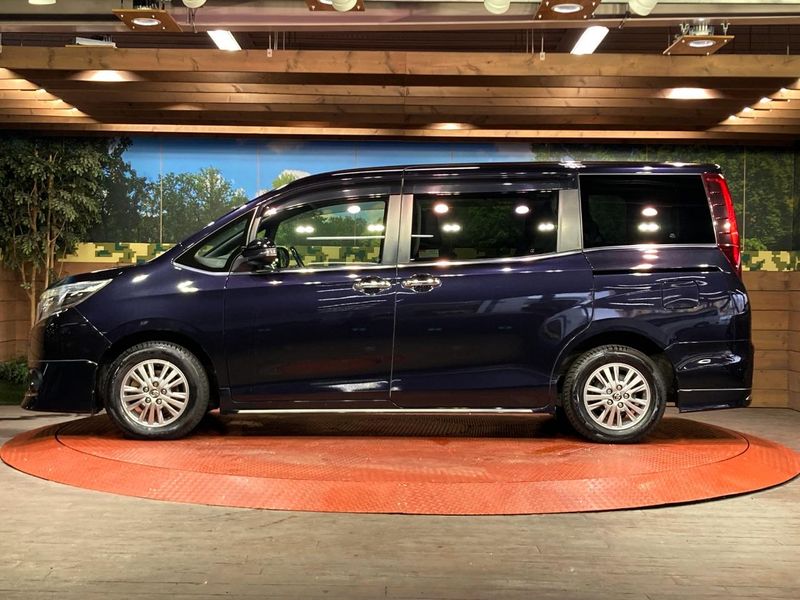 2014 Toyota Esquire DBA-ZRR80G (UW-6a9f7f322ba15)[20]