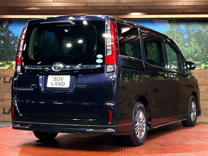 2014 Toyota Esquire DBA-ZRR80G (UW-6a9f7f322ba15)[17]