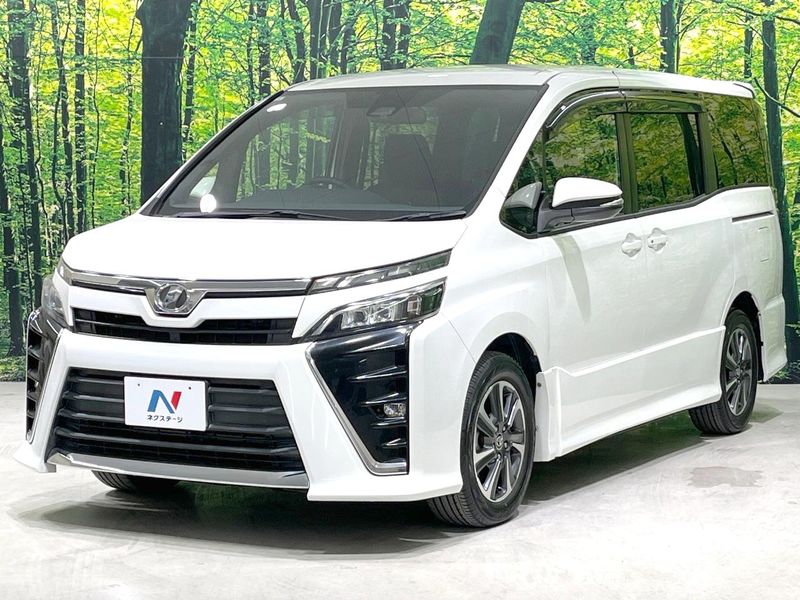 2017 Toyota Voxy DBA-ZRR80W (UW-6a9f7f37684a0)[8]