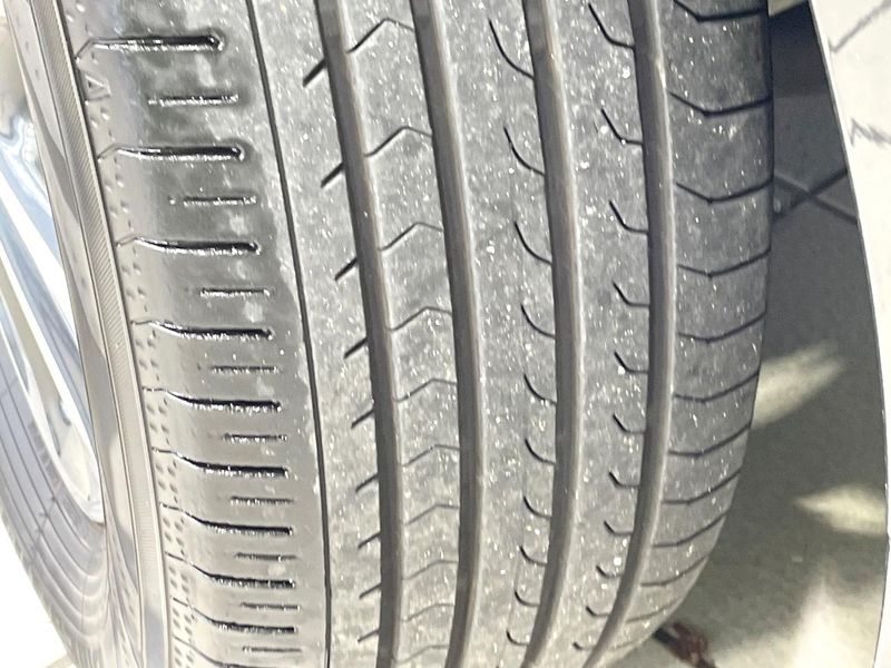 2017 Toyota Esquire DBA-ZRR80G (UW-6a9f7f37f0e70)[11]