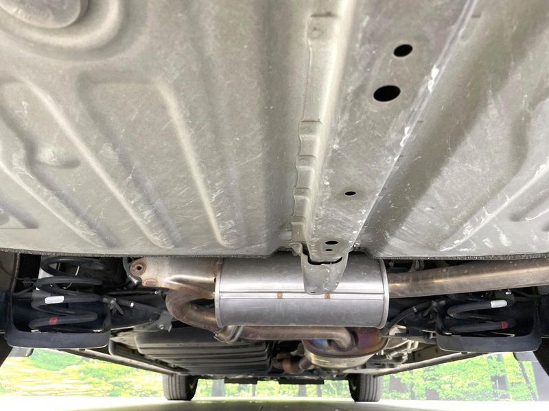 2017 Toyota Esquire DBA-ZRR80G (UW-6a9f7f37f0e70)[21]