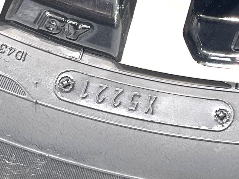 2016 Toyota Noah DBA-ZRR85G (UW-6a9f7f40a2734)[20]