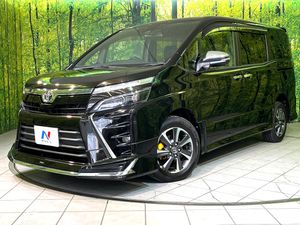 2018 Toyota Voxy DBA-ZRR85W