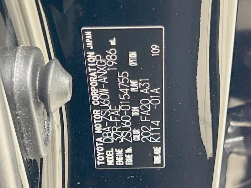 2018 Toyota Harrier DBA-ZSU60W (UW-6a9f7f4a3044a)[1]