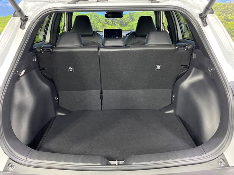 2024 Toyota Corolla Cross 6AA-ZVG13 (UW-6a9f7f4e266a2)[22]