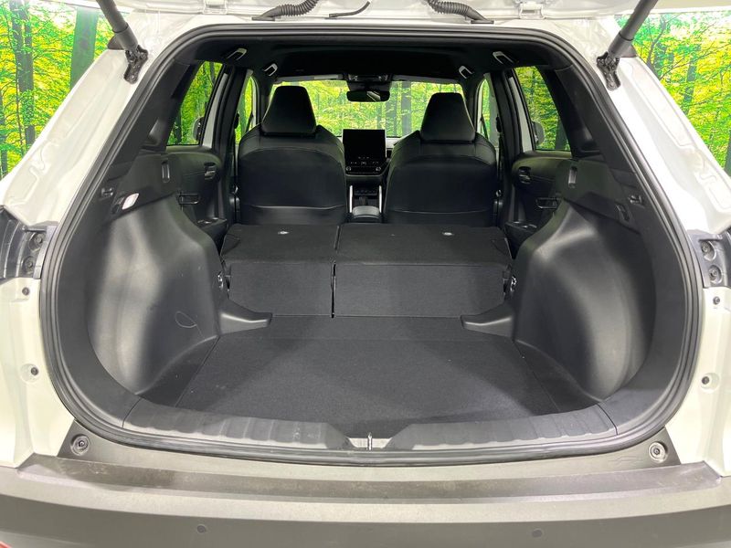2024 Toyota Corolla Cross 6AA-ZVG13 (UW-6a9f7f50989d2)[16]