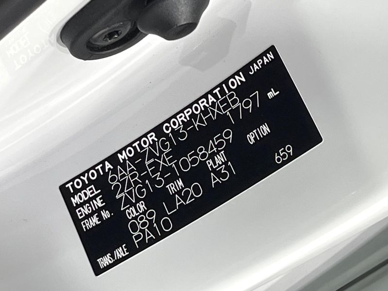 2024 Toyota Corolla Cross 6AA-ZVG13 (UW-6a9f7f50989d2)[1]