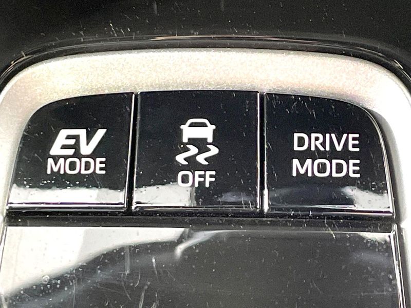 2025 Toyota Corolla Cross 6AA-ZVG13 (UW-6a9f7f519cfd0)[22]