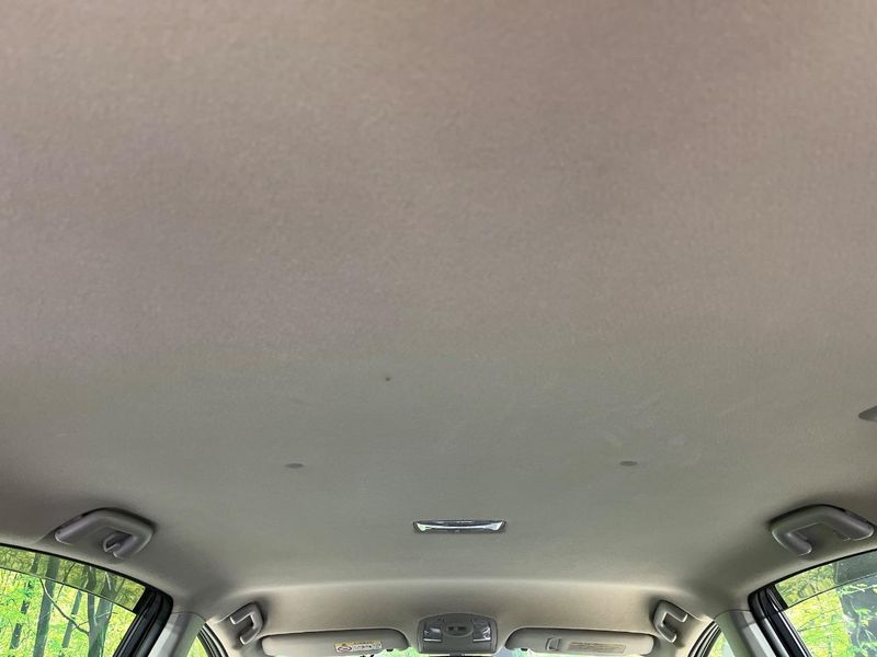 2015 Toyota Prius α DAA-ZVW41W (UW-6a9f7f5e0e1d7)[6]
