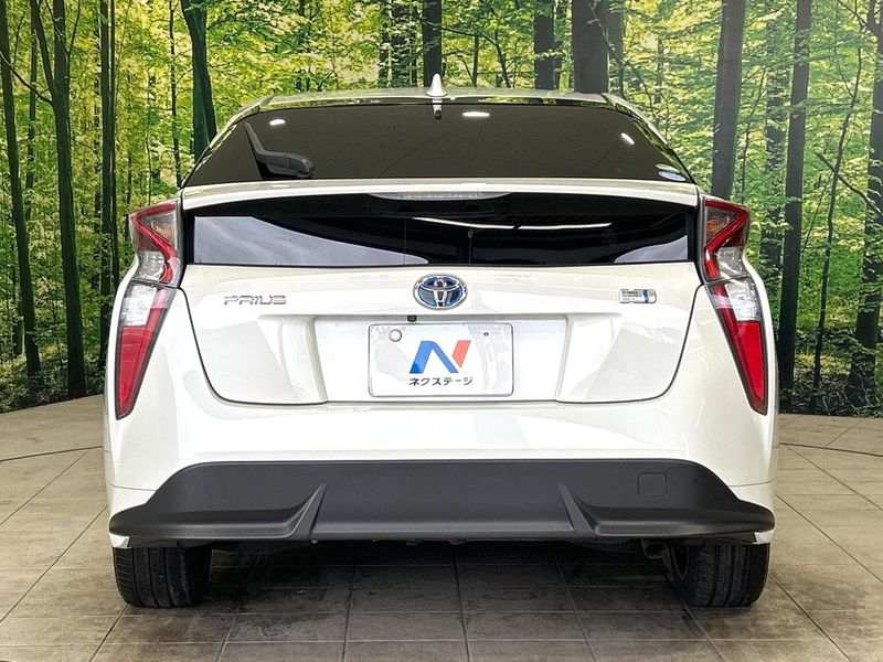 2016 Toyota Prius DAA-ZVW50 (UW-6a9f7f5f19765)[8]