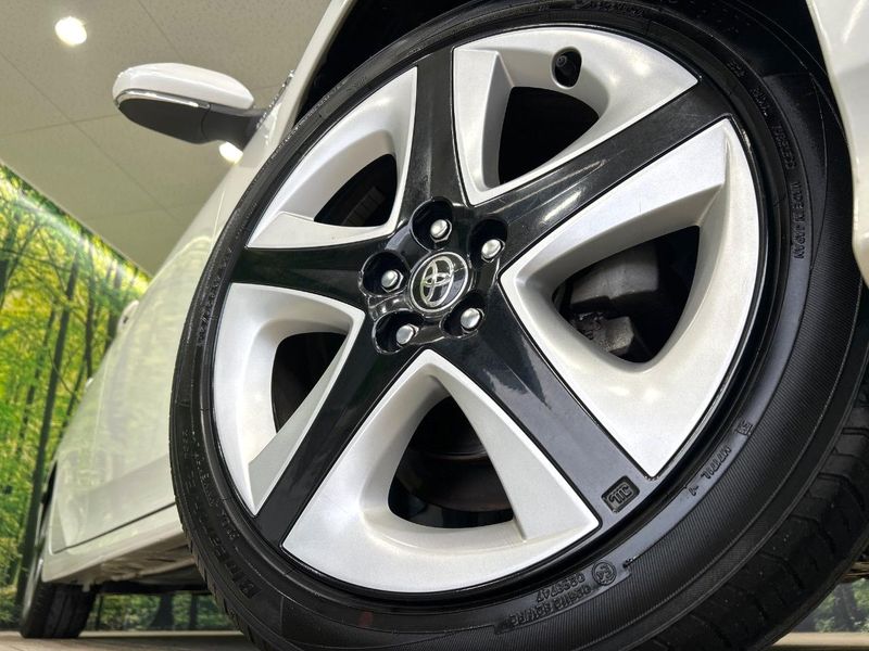2016 Toyota Prius DAA-ZVW50 (UW-6a9f7f5f19765)[14]