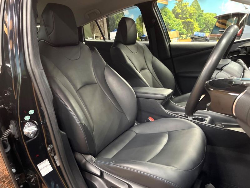 2017 Toyota Prius DAA-ZVW50 (UW-6a9f7f632d241)[16]