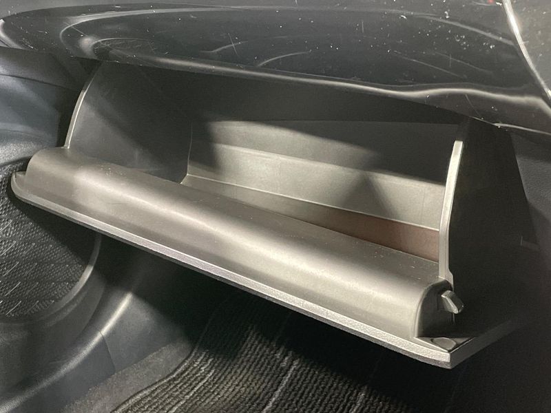 2016 Toyota Prius DAA-ZVW55 (UW-6a9f7f6c2ad5c)[25]