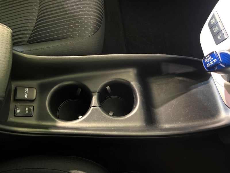 2017 Toyota Prius DAA-ZVW55 (UW-6a9f7f6c951d2)[20]