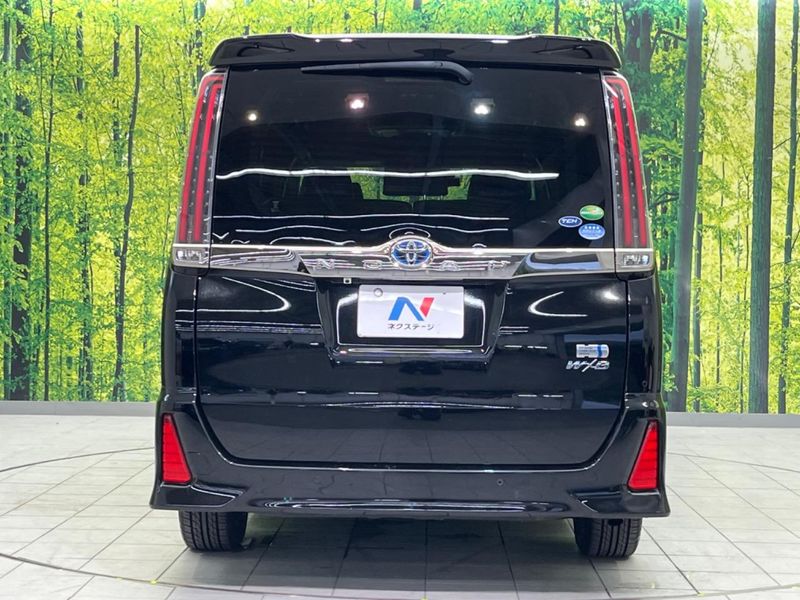 2019 Toyota Noah DAA-ZWR80W (UW-6a9f7f79a746a)[14]