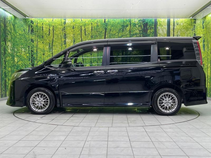 2019 Toyota Noah DAA-ZWR80W (UW-6a9f7f79a746a)[20]