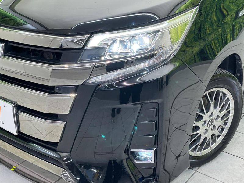 2019 Toyota Noah DAA-ZWR80W (UW-6a9f7f79a746a)[25]