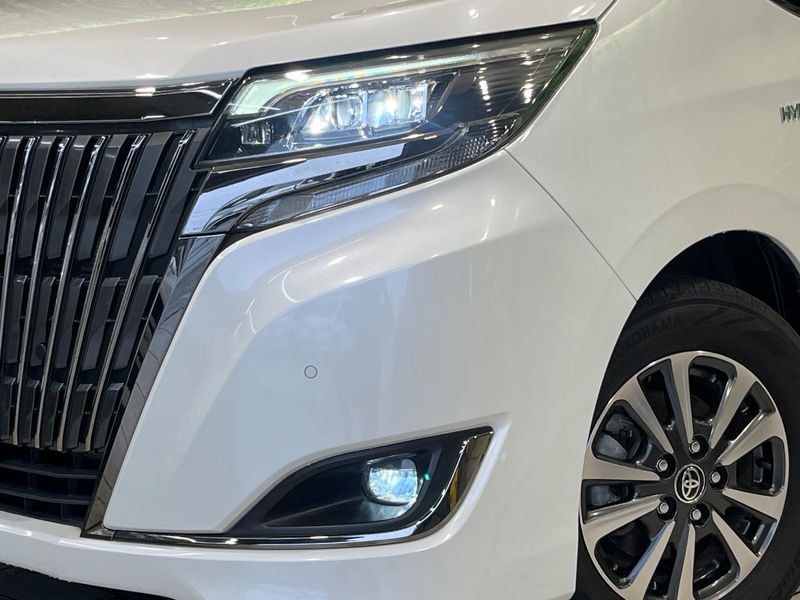 2019 Toyota Esquire DAA-ZWR80G (UW-6a9f7f79e280c)[11]