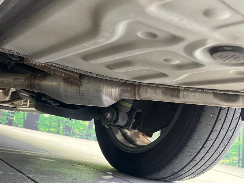2022 Toyota Voxy 6AA-ZWR90W (UW-6a9f7f7e43f63)[25]