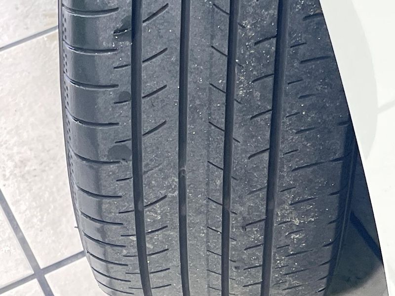 2022 Toyota Voxy 6AA-ZWR90W (UW-6a9f7f7e43f63)[16]