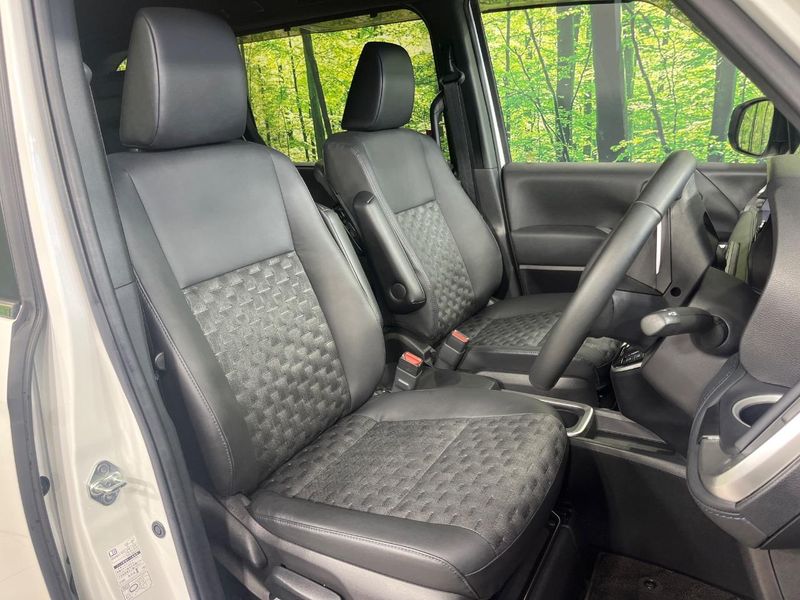 2022 Toyota Voxy 6AA-ZWR90W (UW-6a9f7f7e43f63)[7]